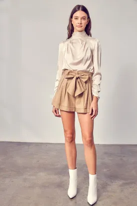 DO   BE COLLECTION Front Self Tie Shorts