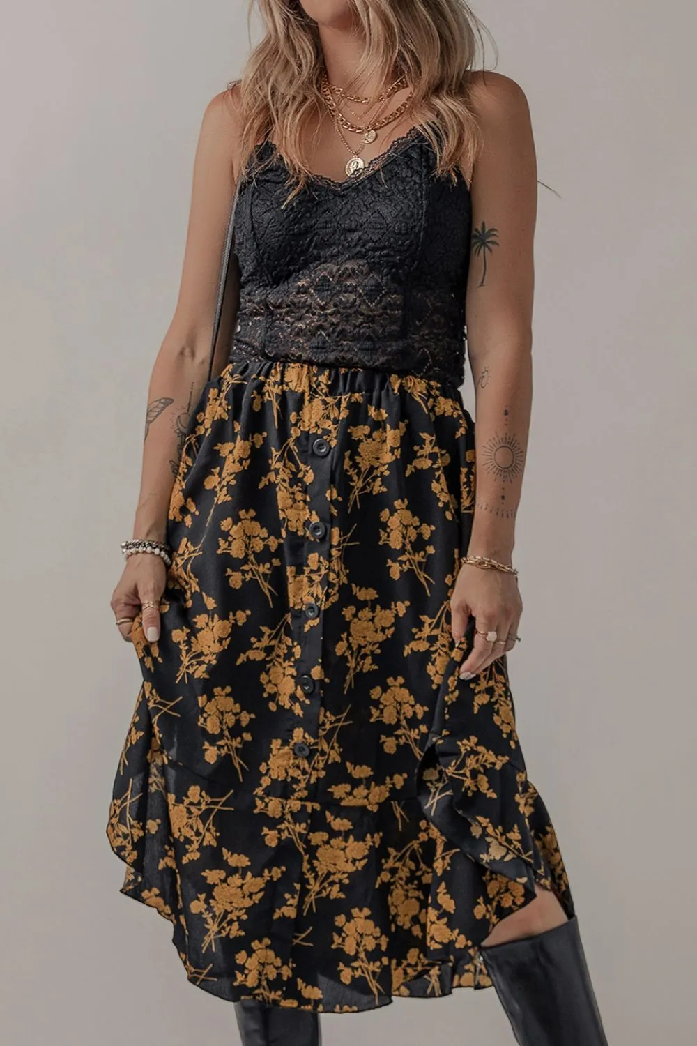 Floral Buttoned Ruffle Hem Skirt