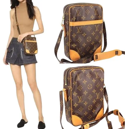 Louis Vuitton Danube 21 Monogram Canvas Crossbody Bag