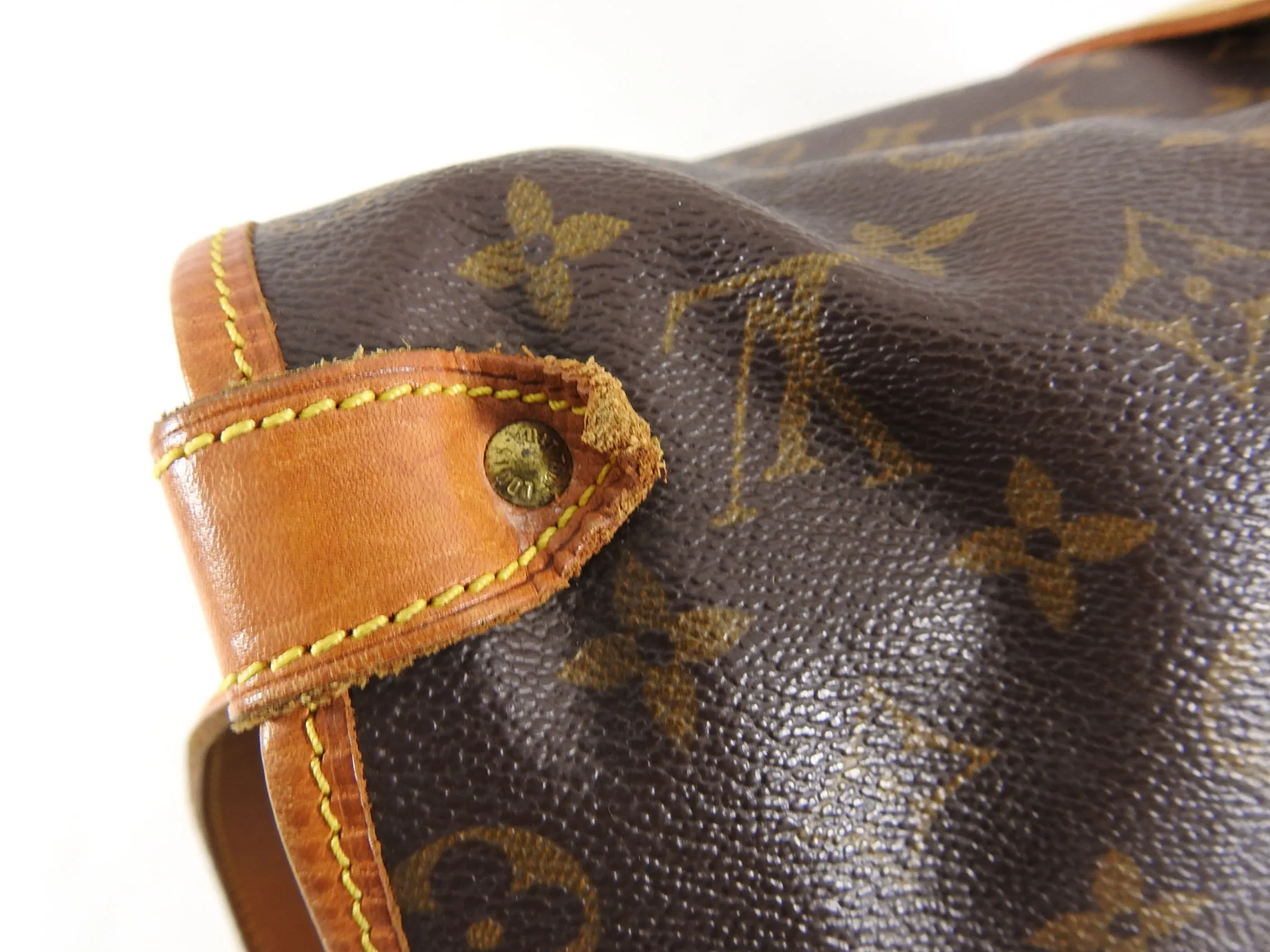 Louis Vuitton Vintage 1996 Saumur 35 Double Satchel Monogram Bag