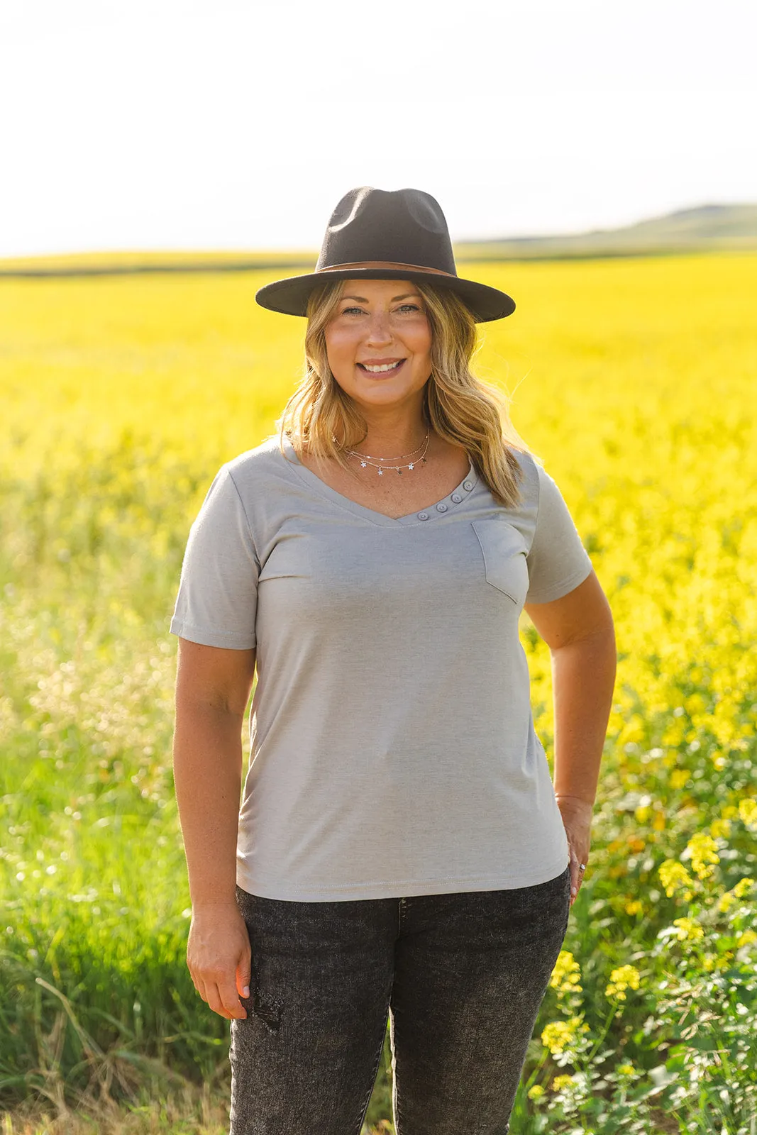 Onie V-Neck T-Shirt