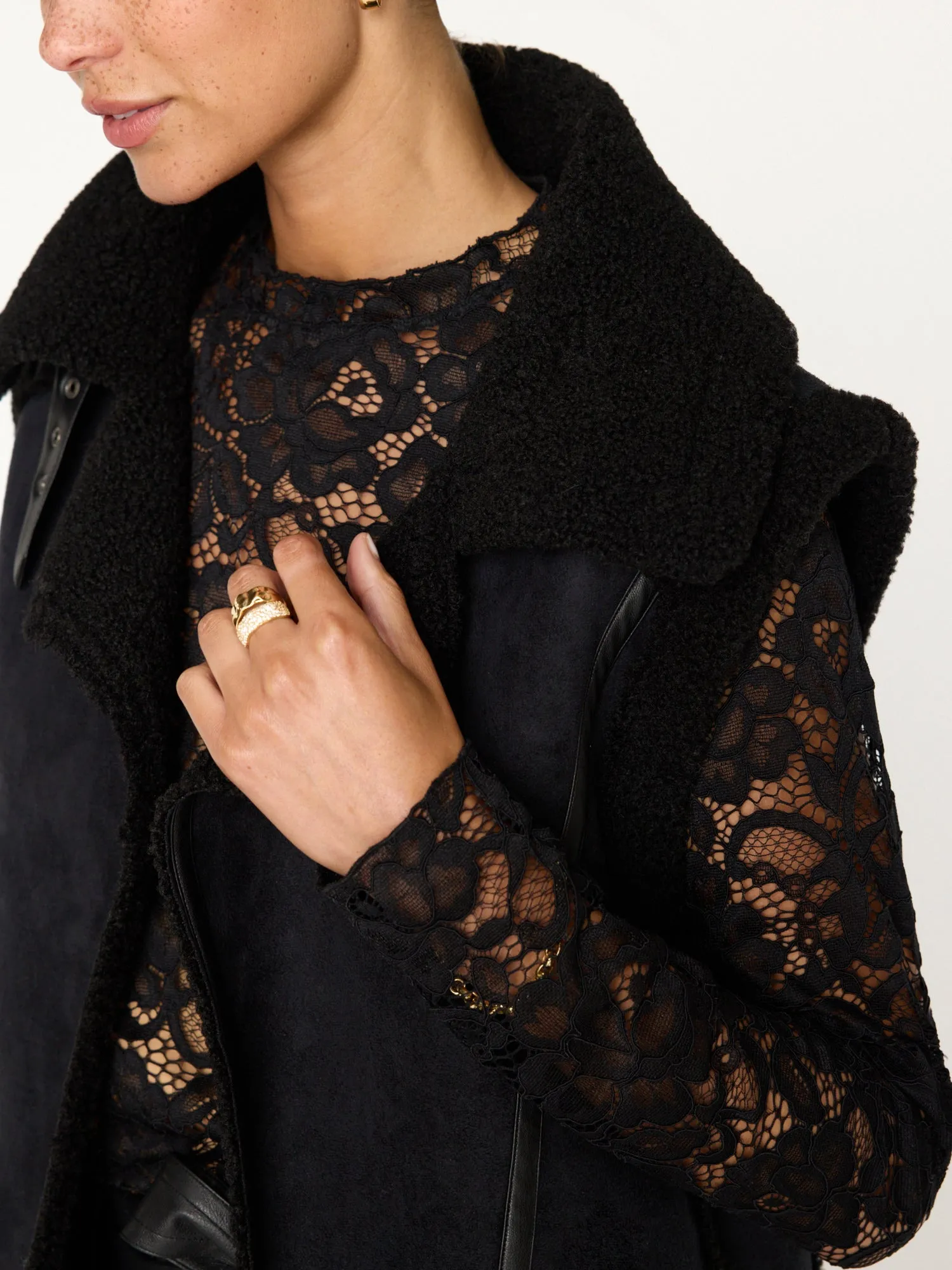 The Donne Floral Lace Top