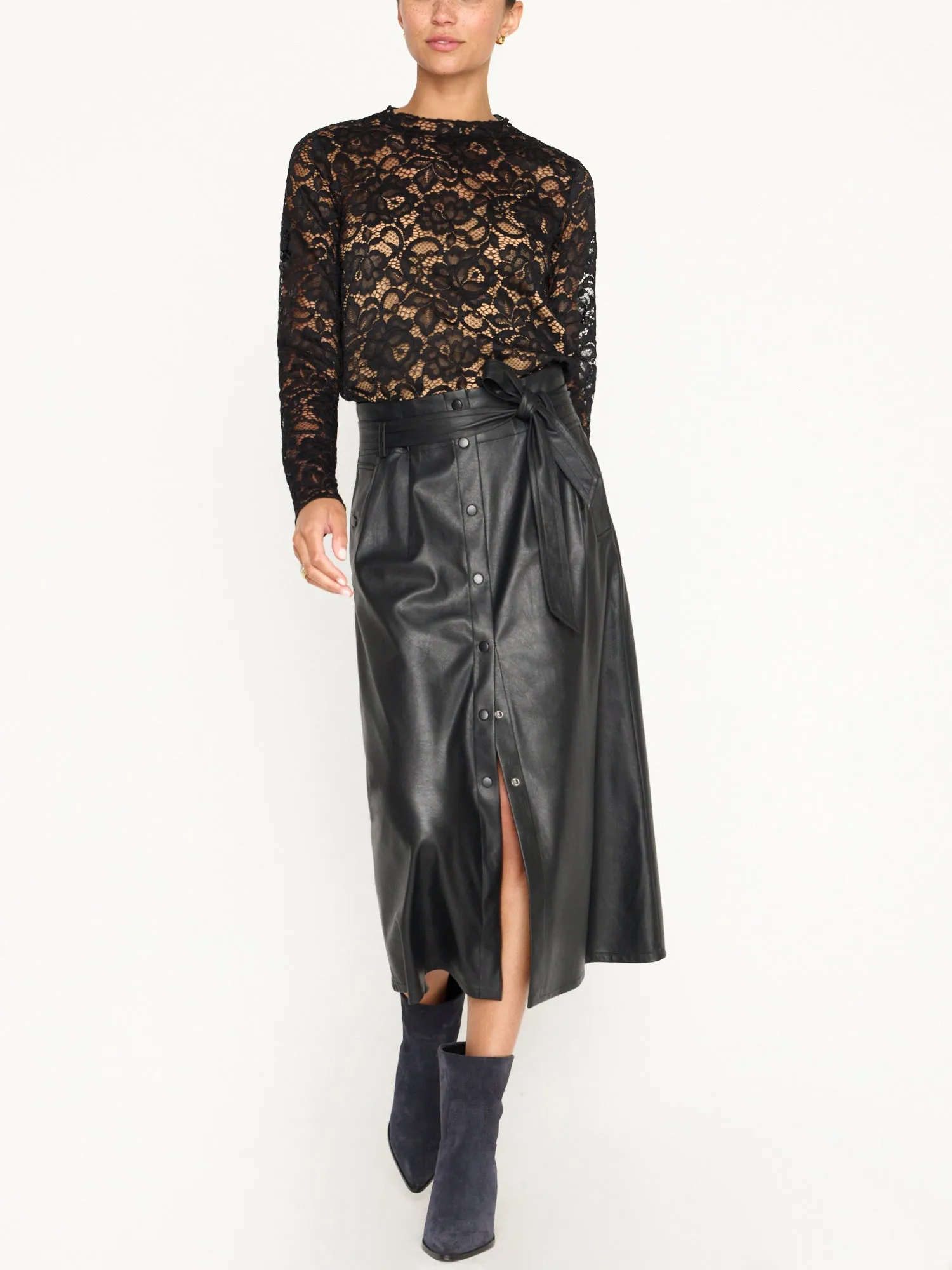 The Donne Floral Lace Top